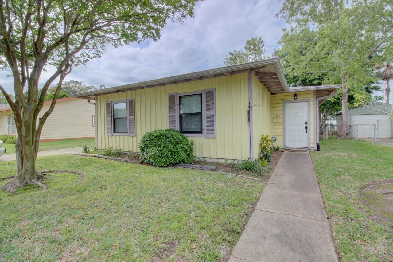 Charming 2Br Near University, Beach & Attractions Galveston Eksteriør bilde
